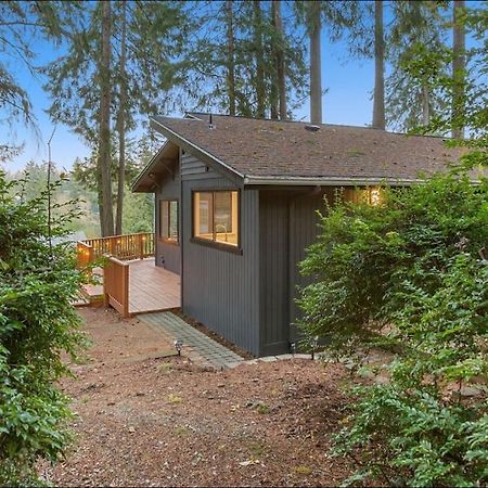 Lakebay Cottage Exterior photo