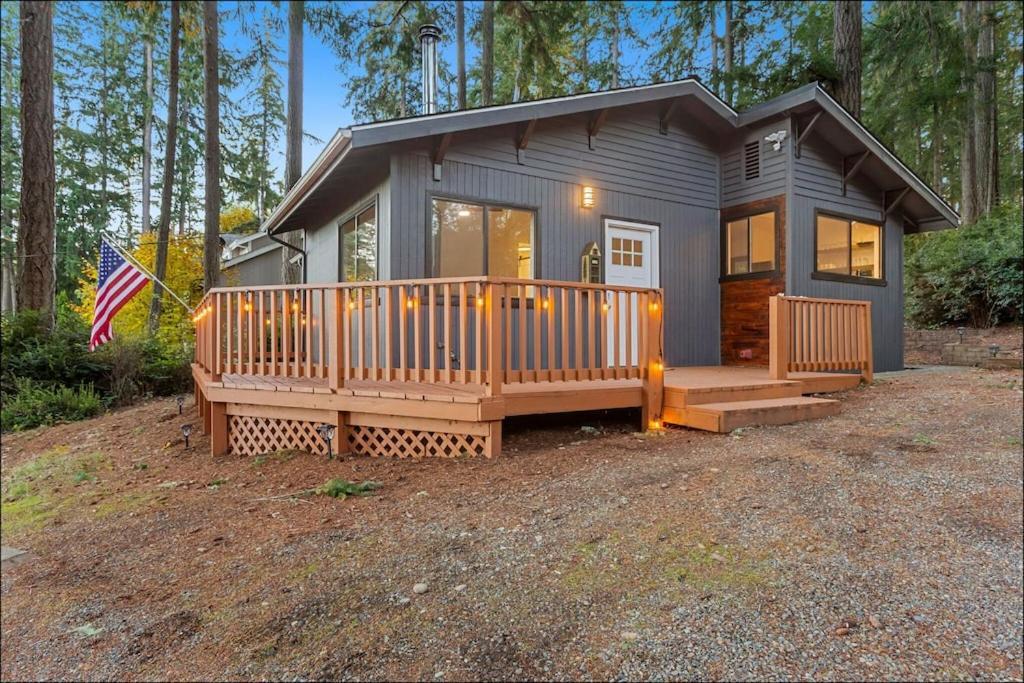 Lakebay Cottage Exterior photo
