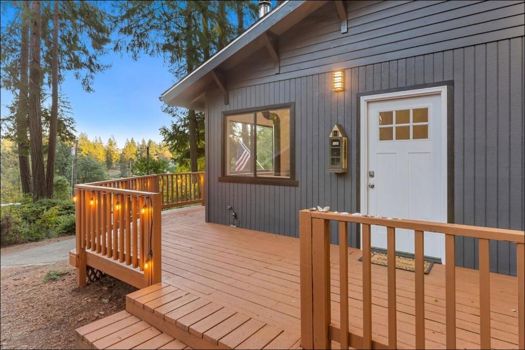 Lakebay Cottage Exterior photo